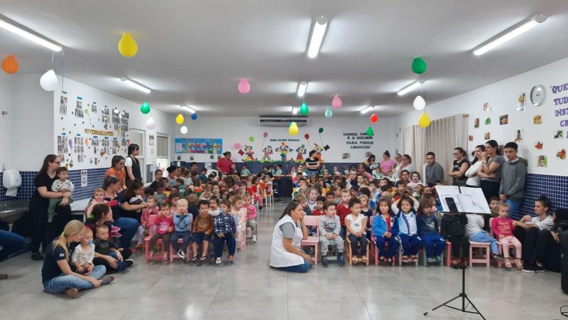 CMEI Arco-Íris promove 7 dias de programação em homenagem ao Dia das Crianças