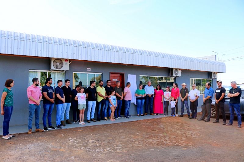 Barracão é inaugurado na Área Industrial Santa Inês e entregue oficialmente à empresa