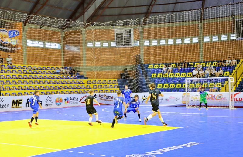 Itaipulândia sediou rodada da XIV Copa Friella de Futsal Categorias de Base
